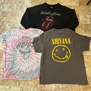 Women’s Band Tee/ Sweatshirt Bundle